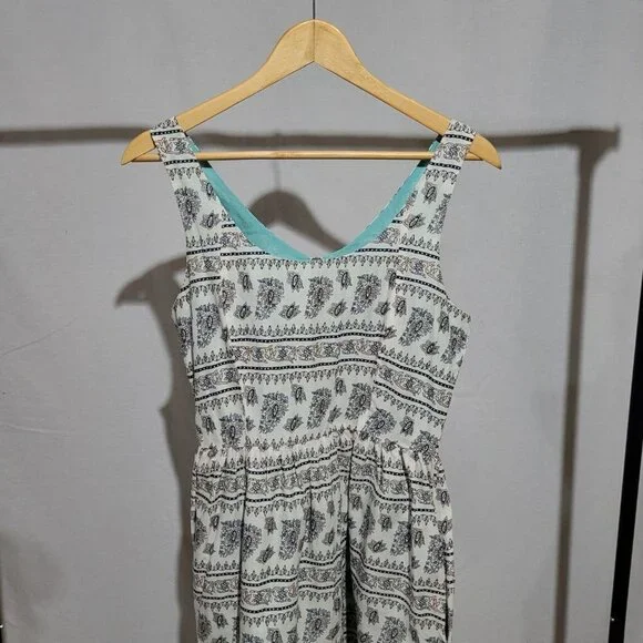 Levi's dress mini sleeveless white flowers boho beach sundress coastal summer - Picture 2 of 16